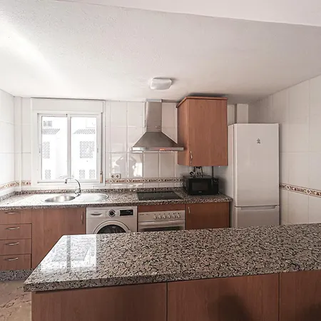 Spacious Penthouse With Balcony Apartment Benahavis