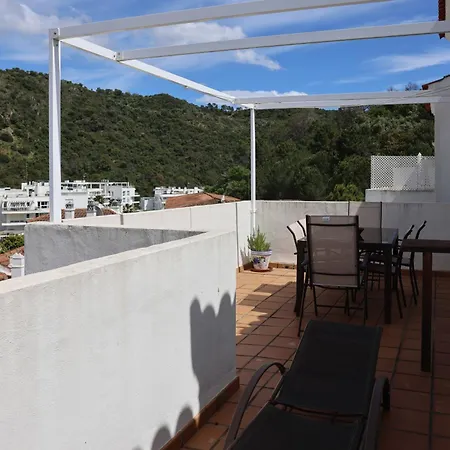 Spacious Penthouse With Balcony Benahavís